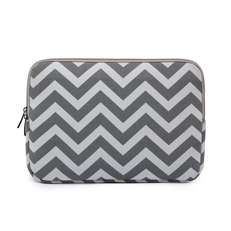 10 Wavy Pattern Notebook Liner Bag - Wavy Design - Black