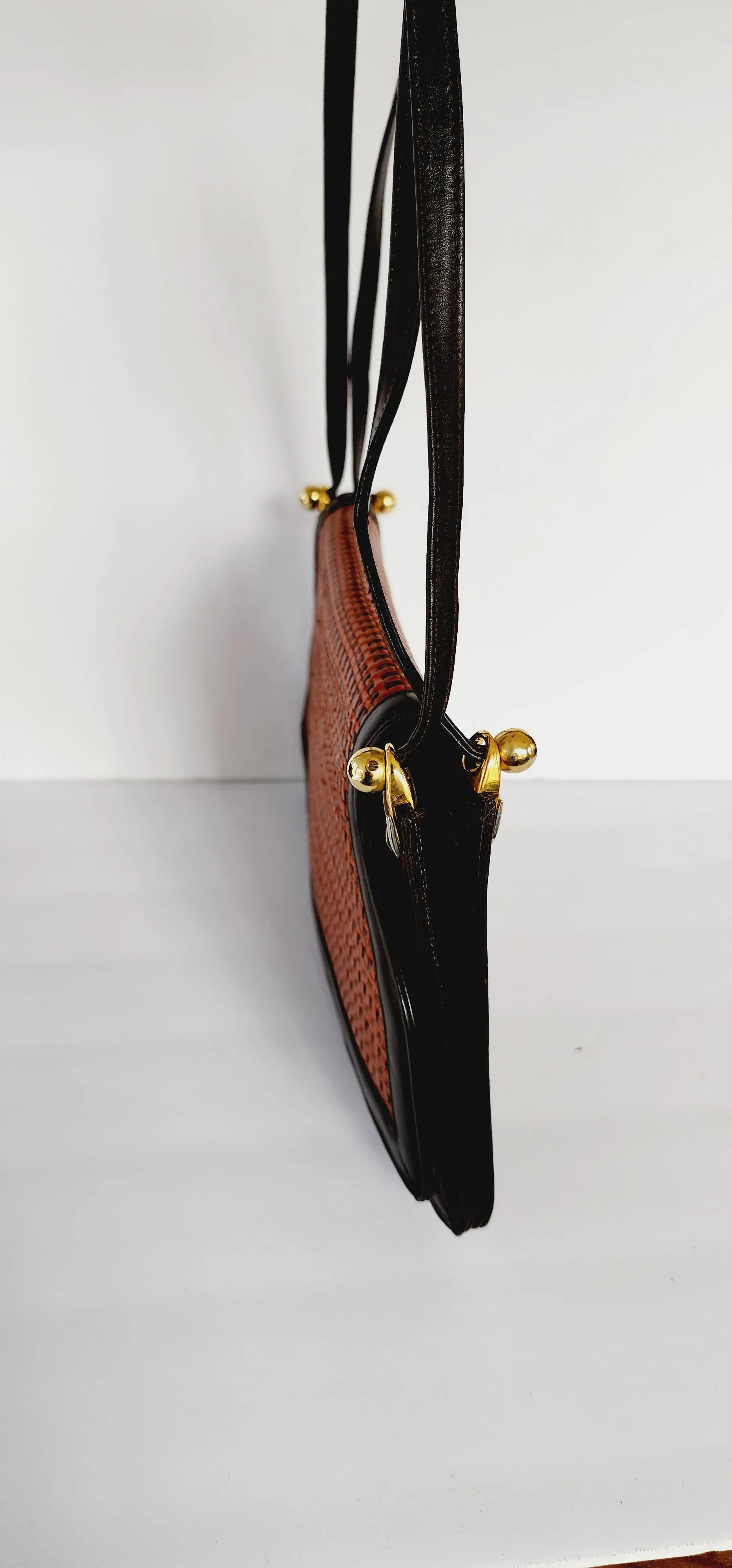 1970s Brown and Orange Leather Shoulder Bag with Lattice Woven Texture