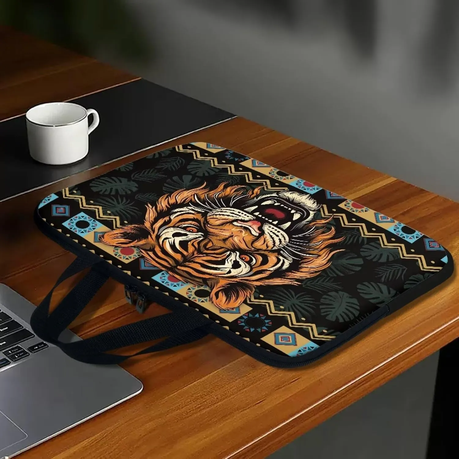 Aztec Tiger Palm Tree Print Laptop Sleeve Case with Handle Computer Cover Compatible with 10-17 Inch Tablet for Women Men 360° Protective Carrying Bag Briefcase, 10inch