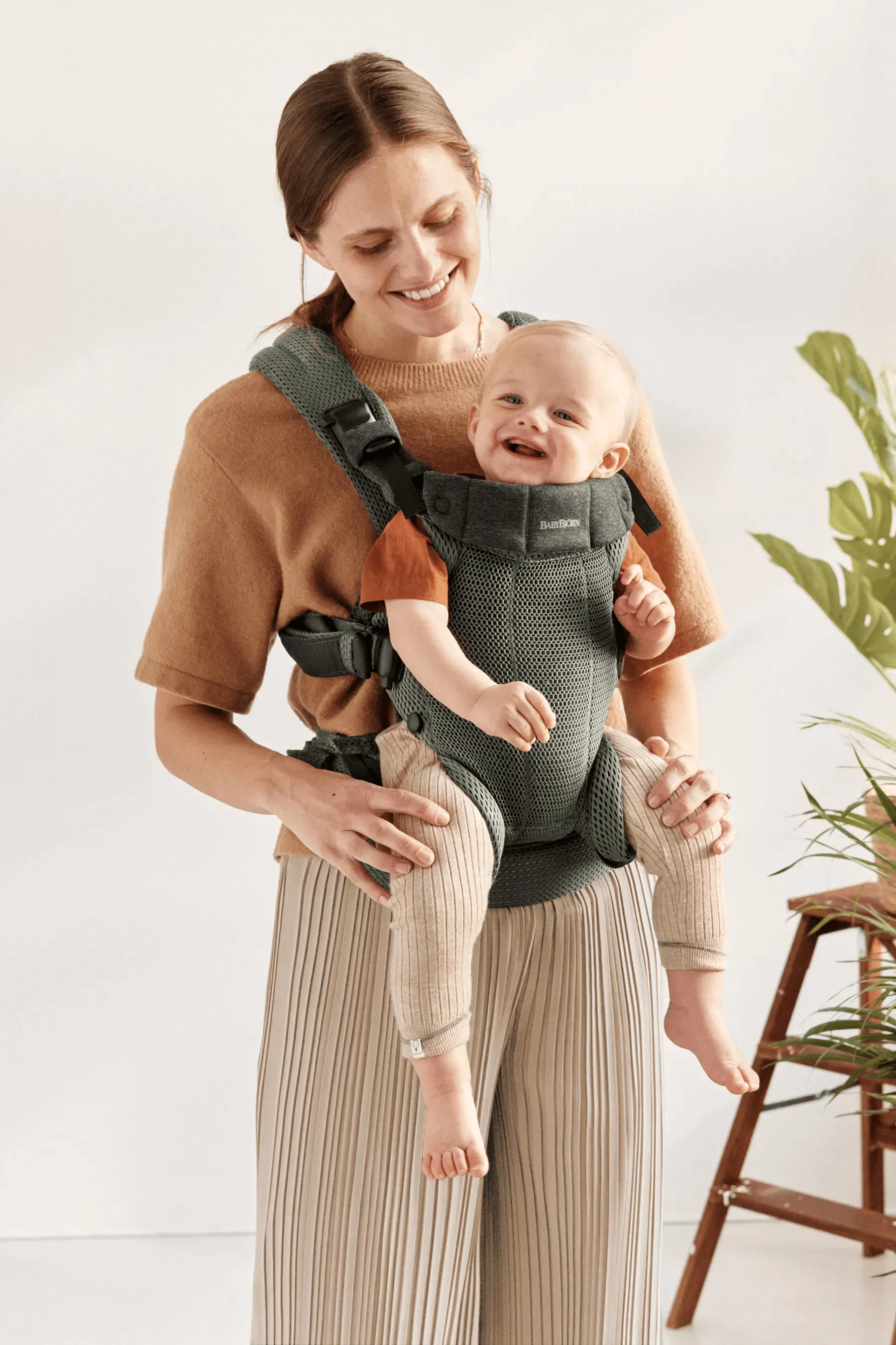 BabyBjörn Baby Carrier Harmony (0-3 Years)
