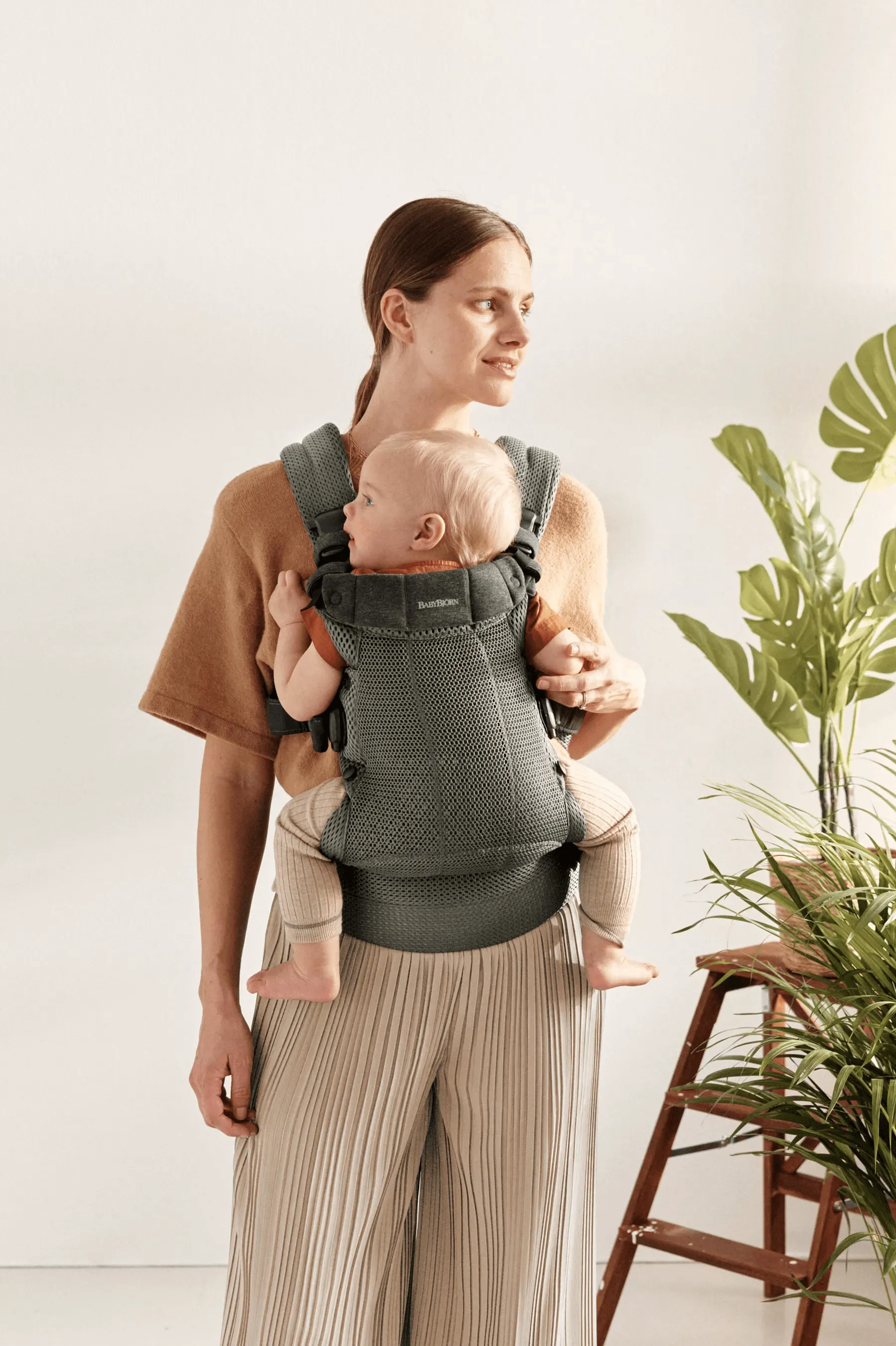 BabyBjörn Baby Carrier Harmony (0-3 Years)