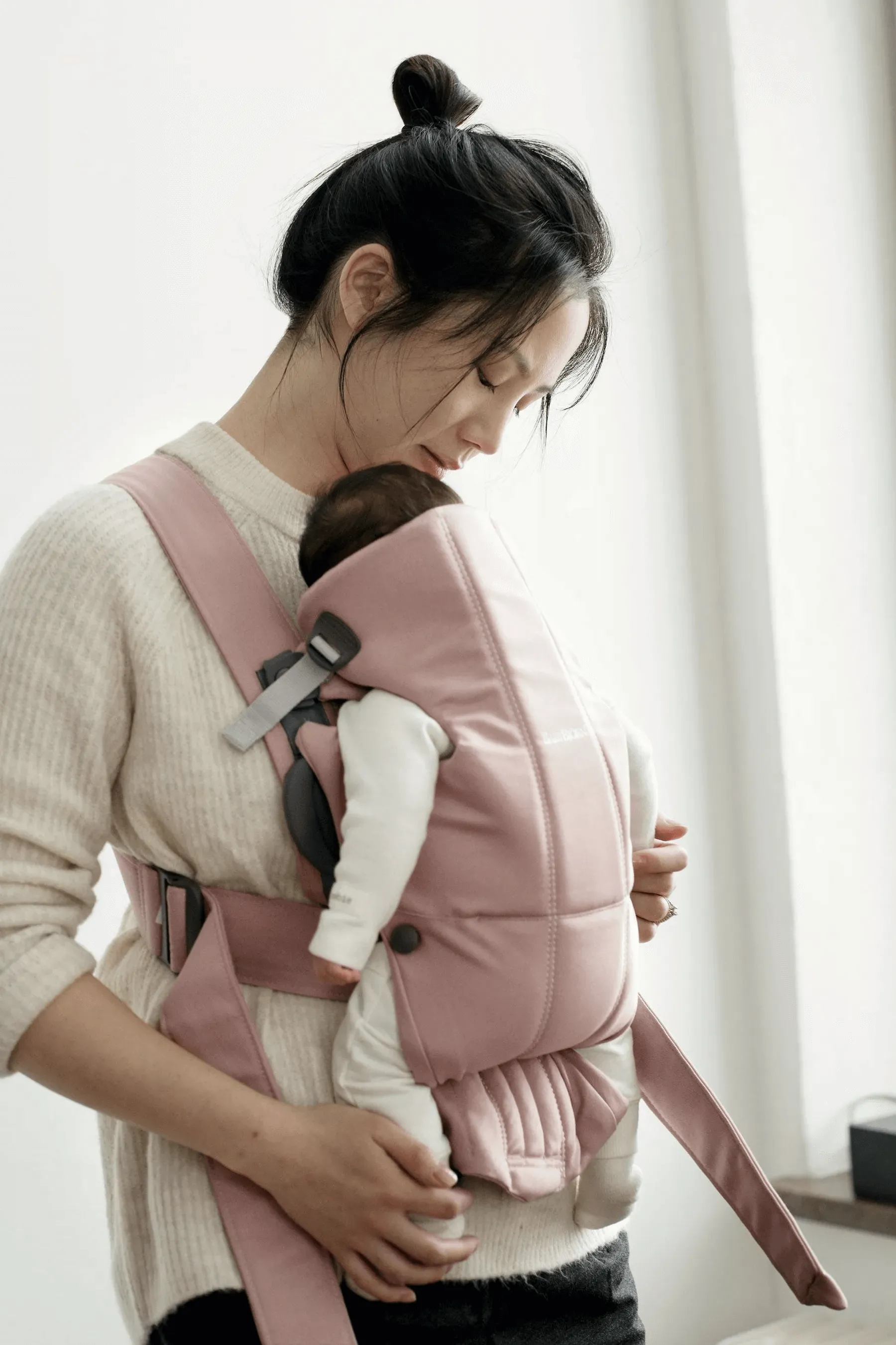 BabyBjörn Baby Carrier Mini (0-12 Months)