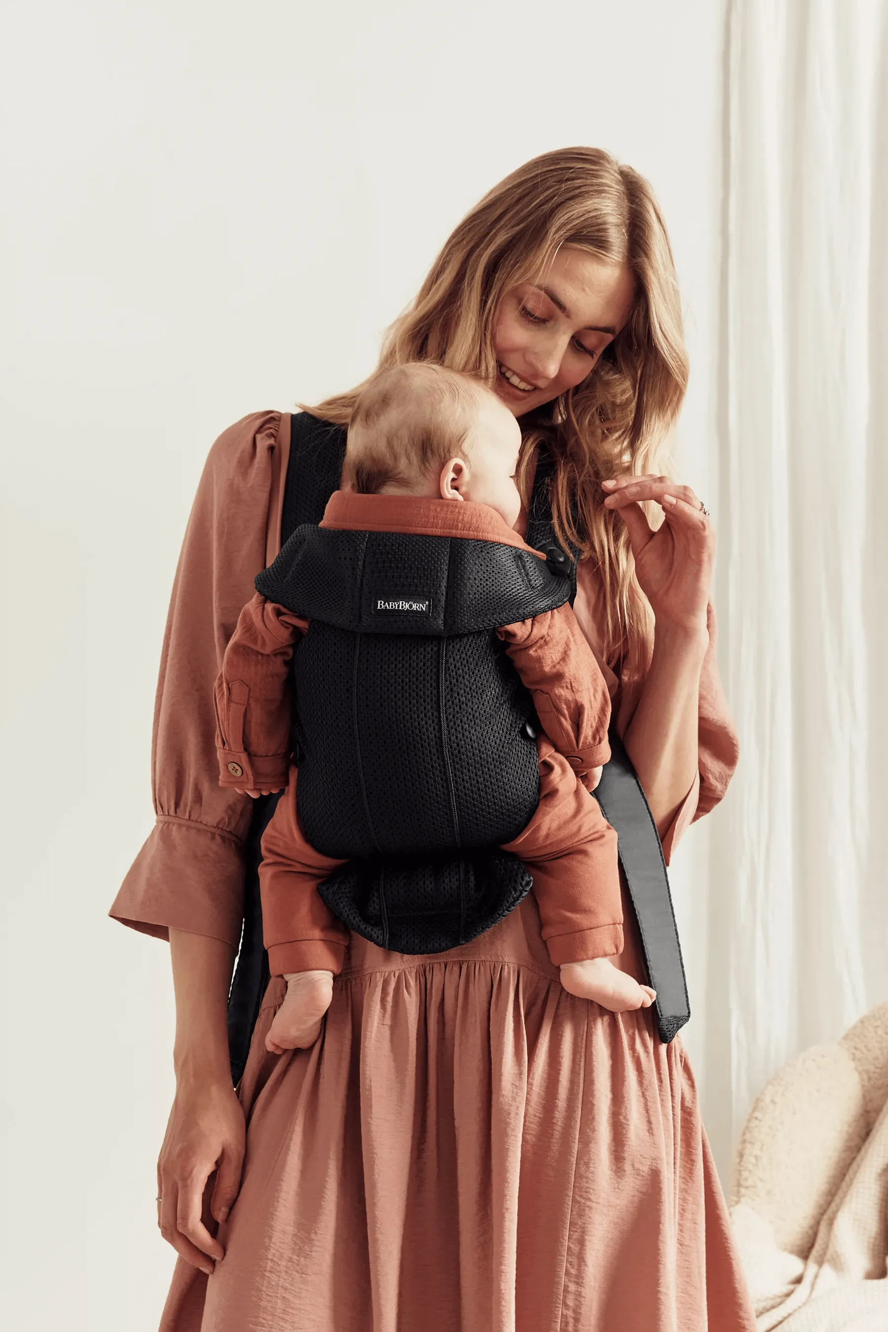 BabyBjörn Baby Carrier Mini (0-12 Months)