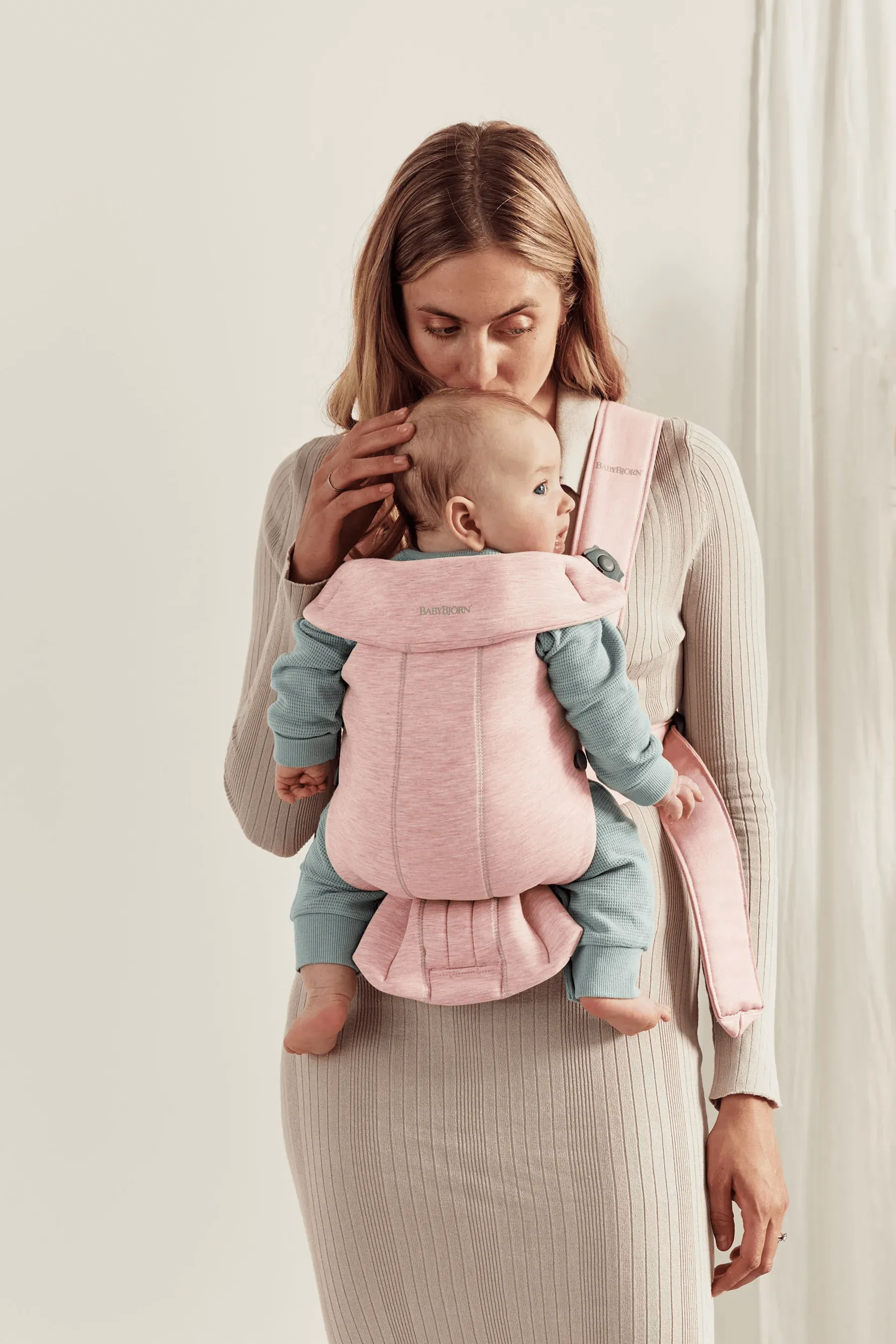 BabyBjörn Baby Carrier Mini (0-12 Months)