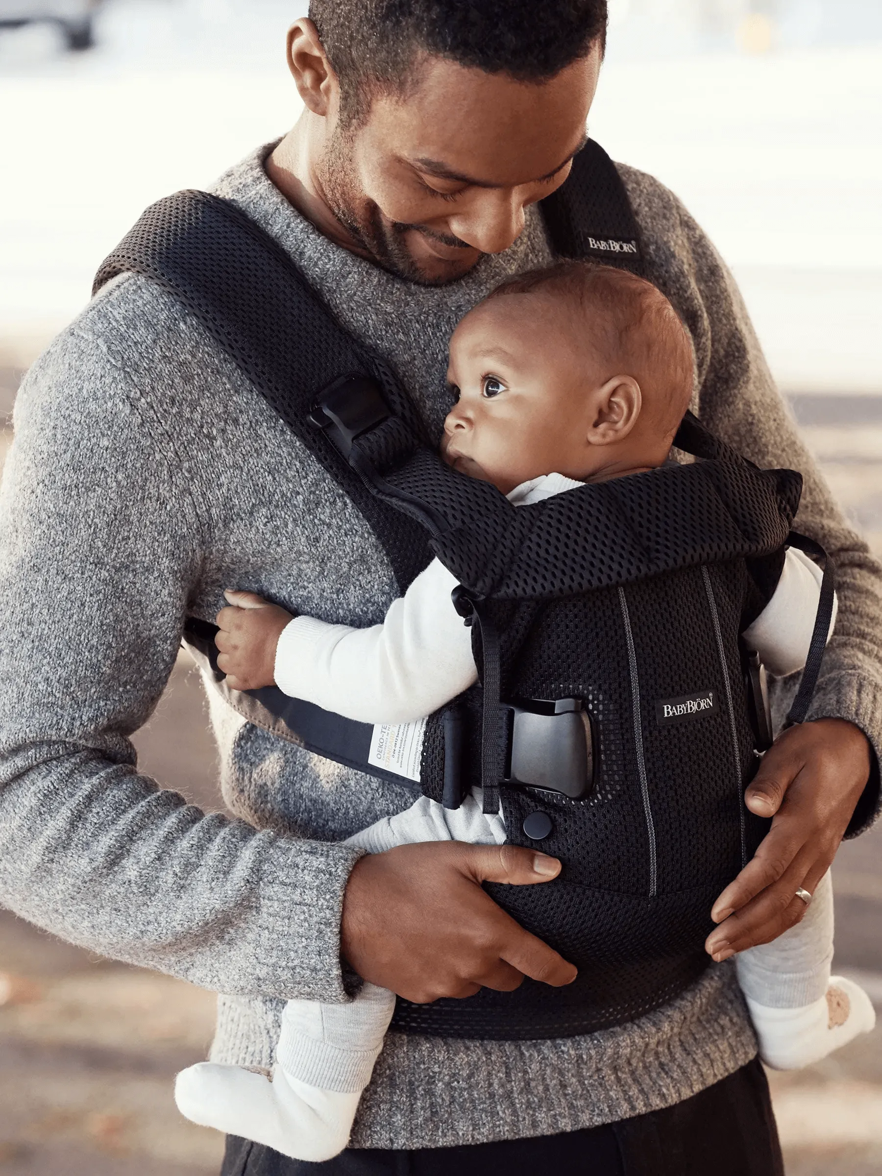 BabyBjörn Baby Carrier One Air (0-3 Years)