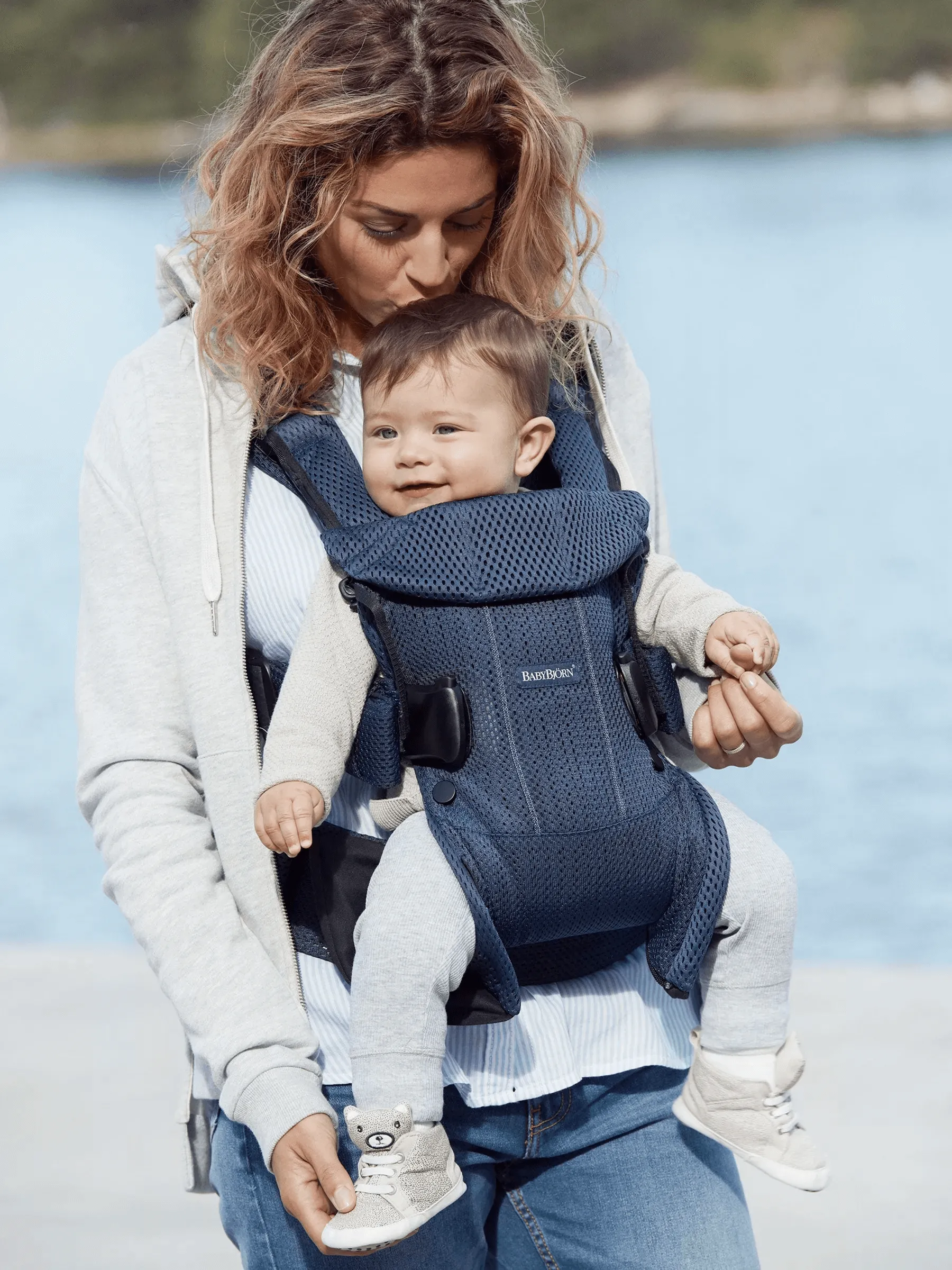 BabyBjörn Baby Carrier One Air (0-3 Years)