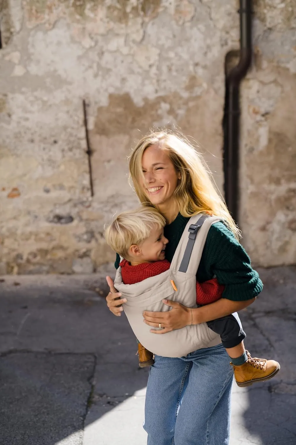 Beco Toddler Carrier with Extra Wide Seat, Toddler Carrying Backpack Style and Front-Carry, Lightweight & Breathable Child Carrier, Toddler Sling Carrier 20-60 lbs (Ecru)