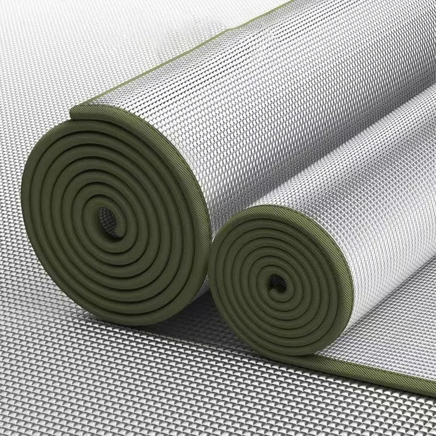 Camping Foam Pad, Foil Foam Mat/Aluminium Insulating Mat,Waterproof Double Moisture-Proof Foldable Tent Sleeping Mat, for Camping Thermal Floor Mat