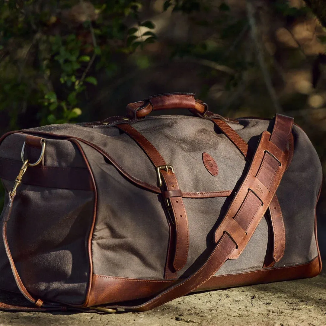 Canvas Duffel - Tom Beckbe