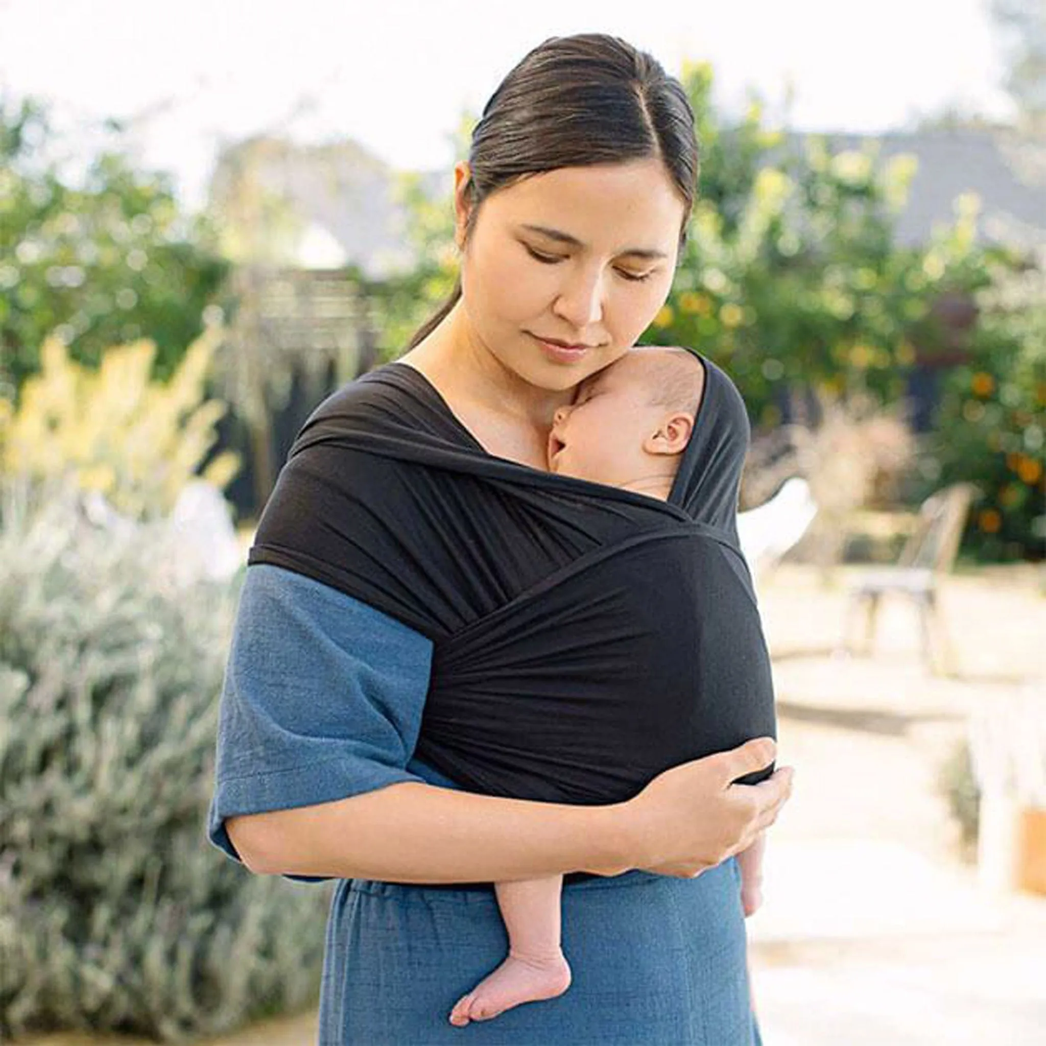 Ergobaby Aura Baby Wrap in Pure Black