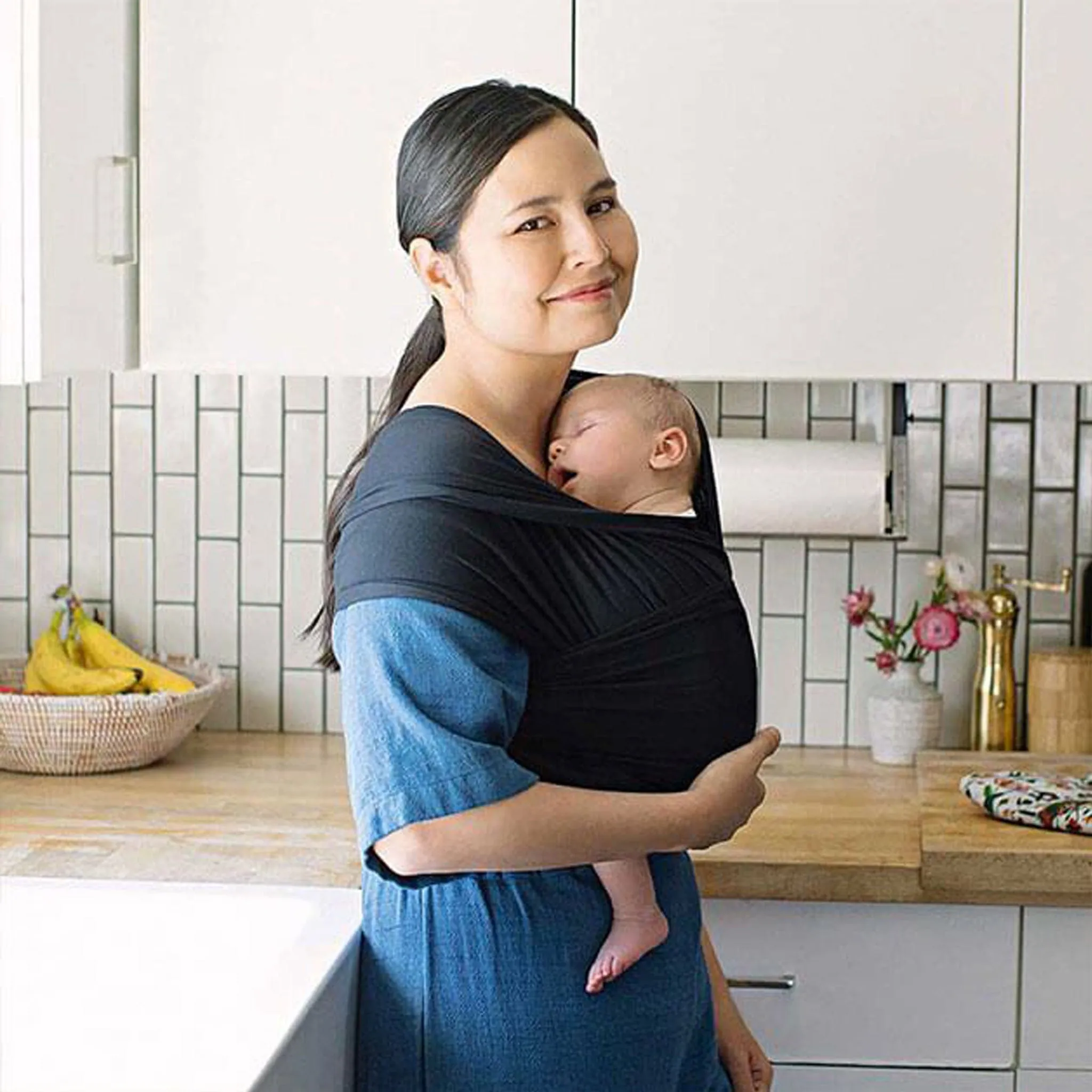Ergobaby Aura Baby Wrap in Pure Black
