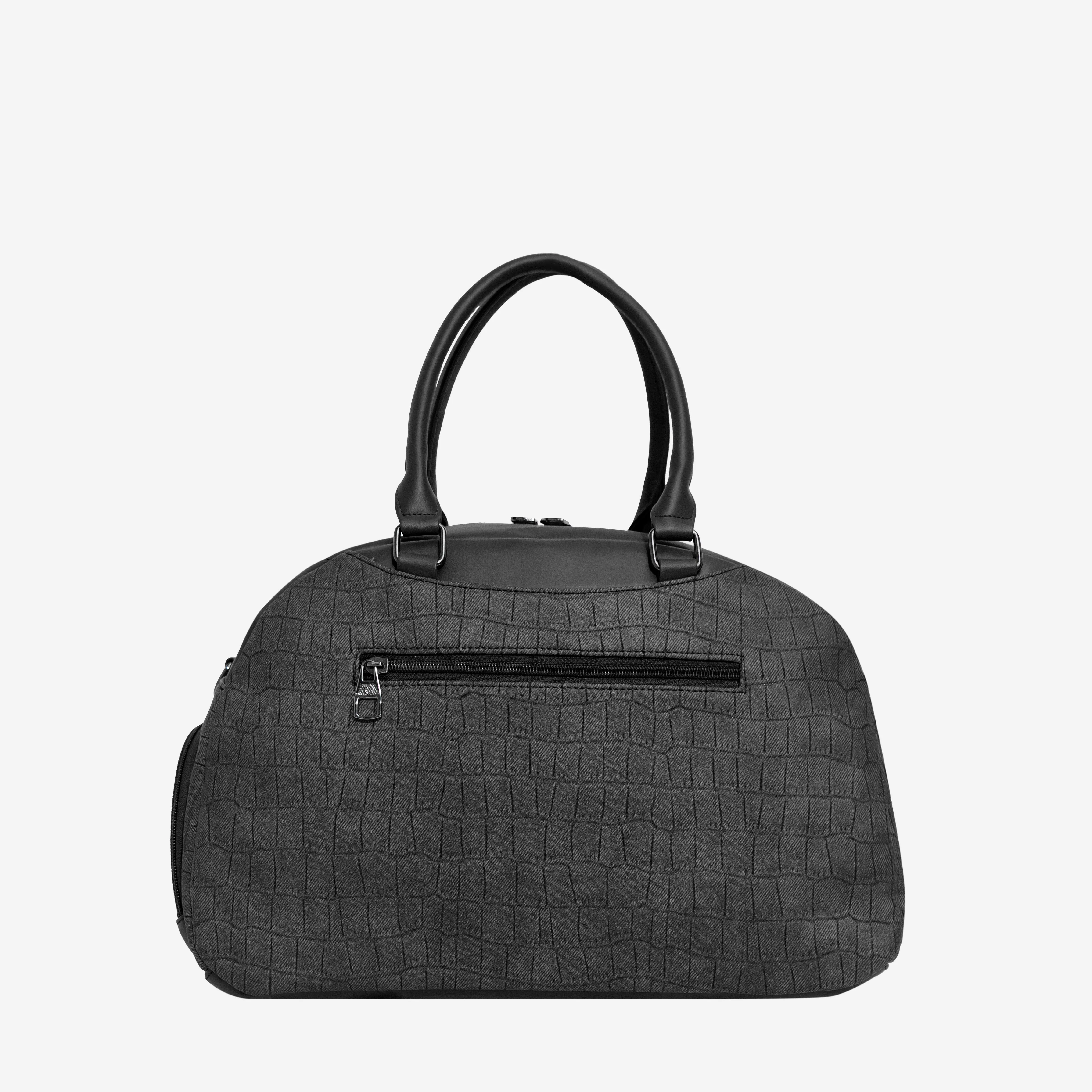 Explorer’s Essential Duffle Bag | Cara