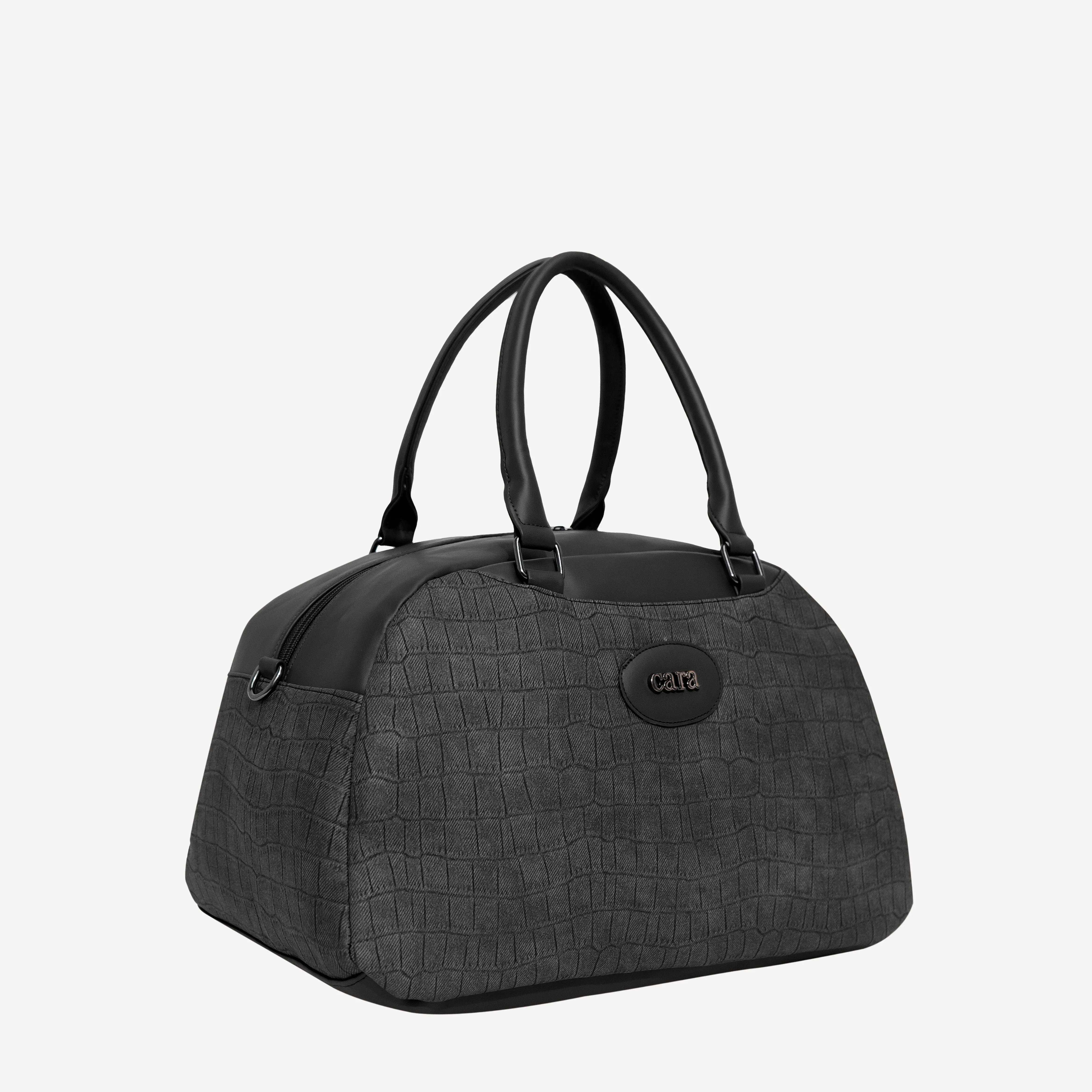 Explorer’s Essential Duffle Bag | Cara
