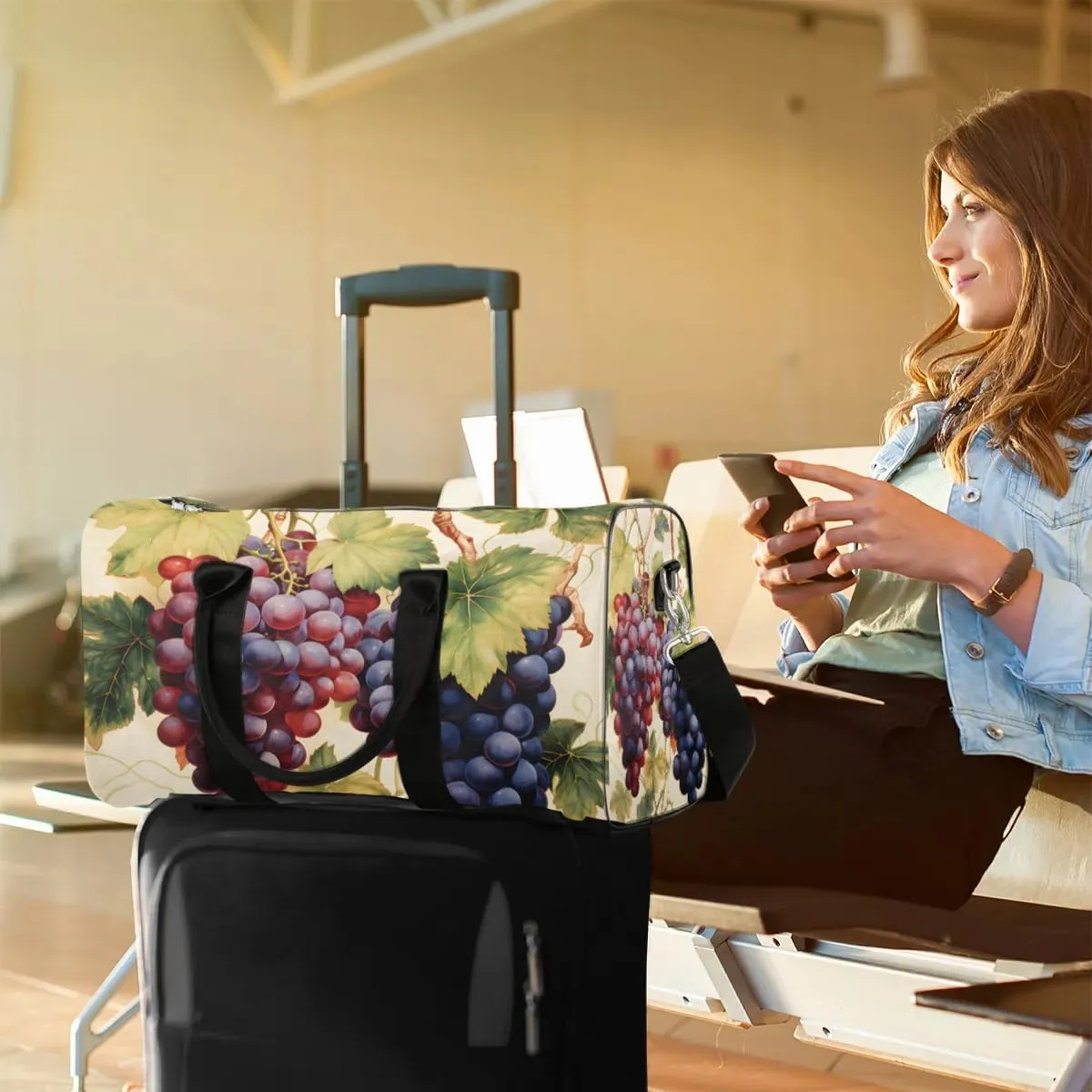 Foldable Travel Bag Attractive Grapes Lightweight Carry On Bags for Airplanes Waterproof Travel Duffle Bag For Gym Weekend Overnight