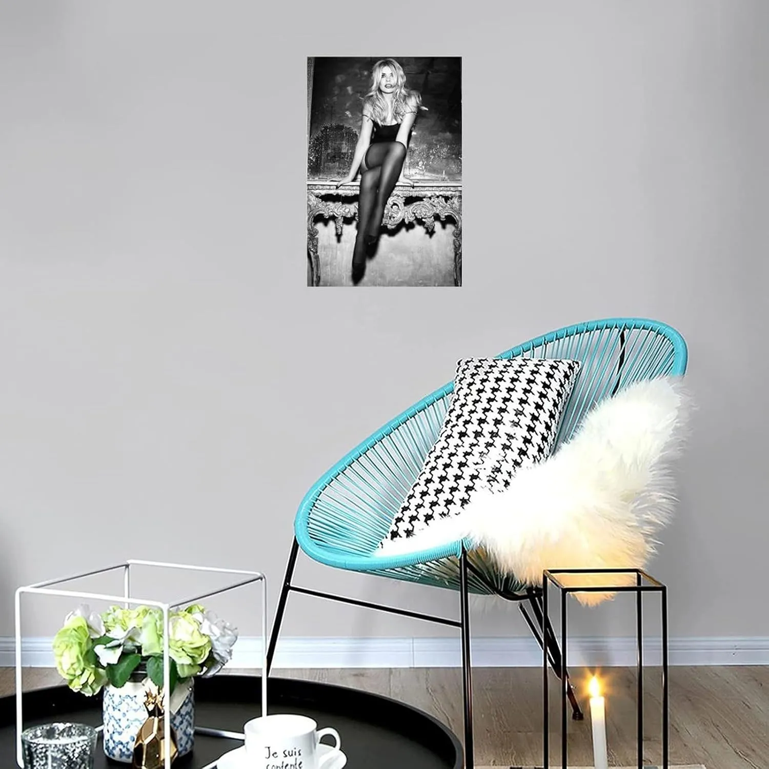 Holly Willoughby British Model Writer Sexy Photo Poster Wall Art Poster Canvas Print Office Bedroom Living Room Aesthetic Decor Poster 08x12inch(20x30cm) Unframe-style