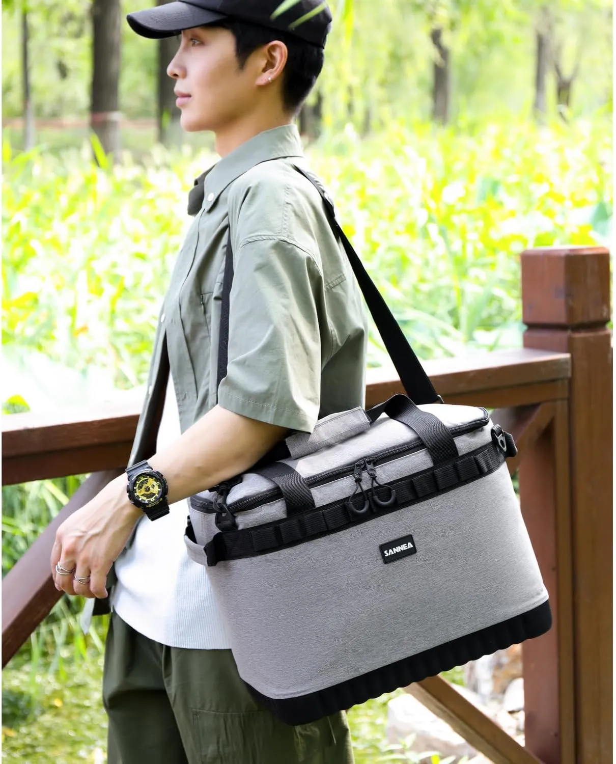 Insulated Cooler Bag, Leakproof Waterproof Lunch Tote for Work Picnic Camping Travel with Adjustable Shoulder Strap for Adult Men Women-Grey