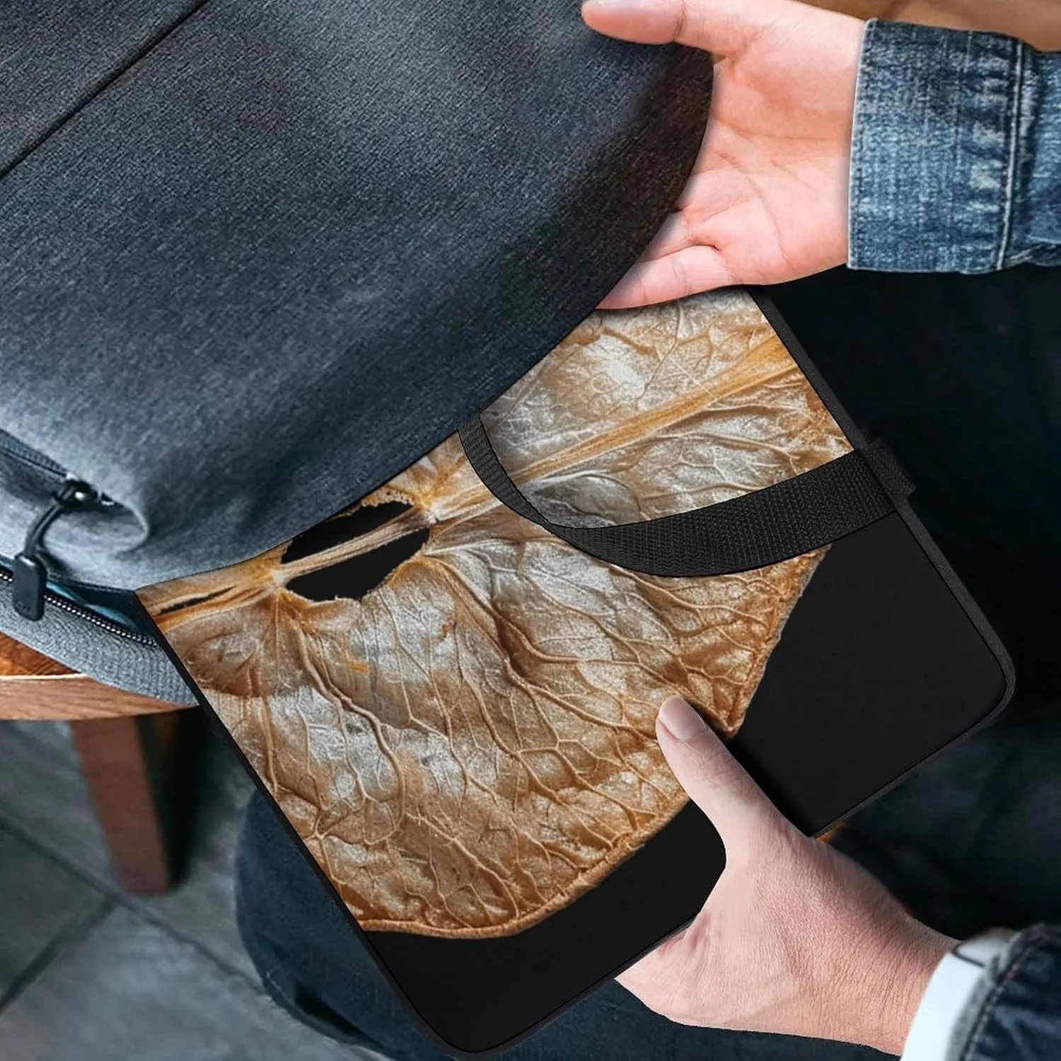 Laptop Shoulder Bag Laptop Bag Computer Bag Dried Pear Slices Messenger Bag for Unisex