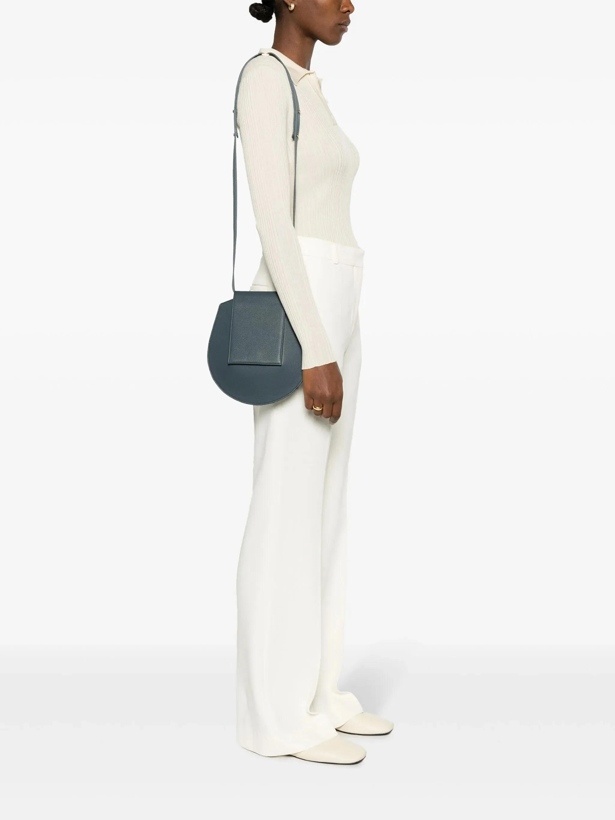 leather Cy small crossbody bag Timely arrival Military discount