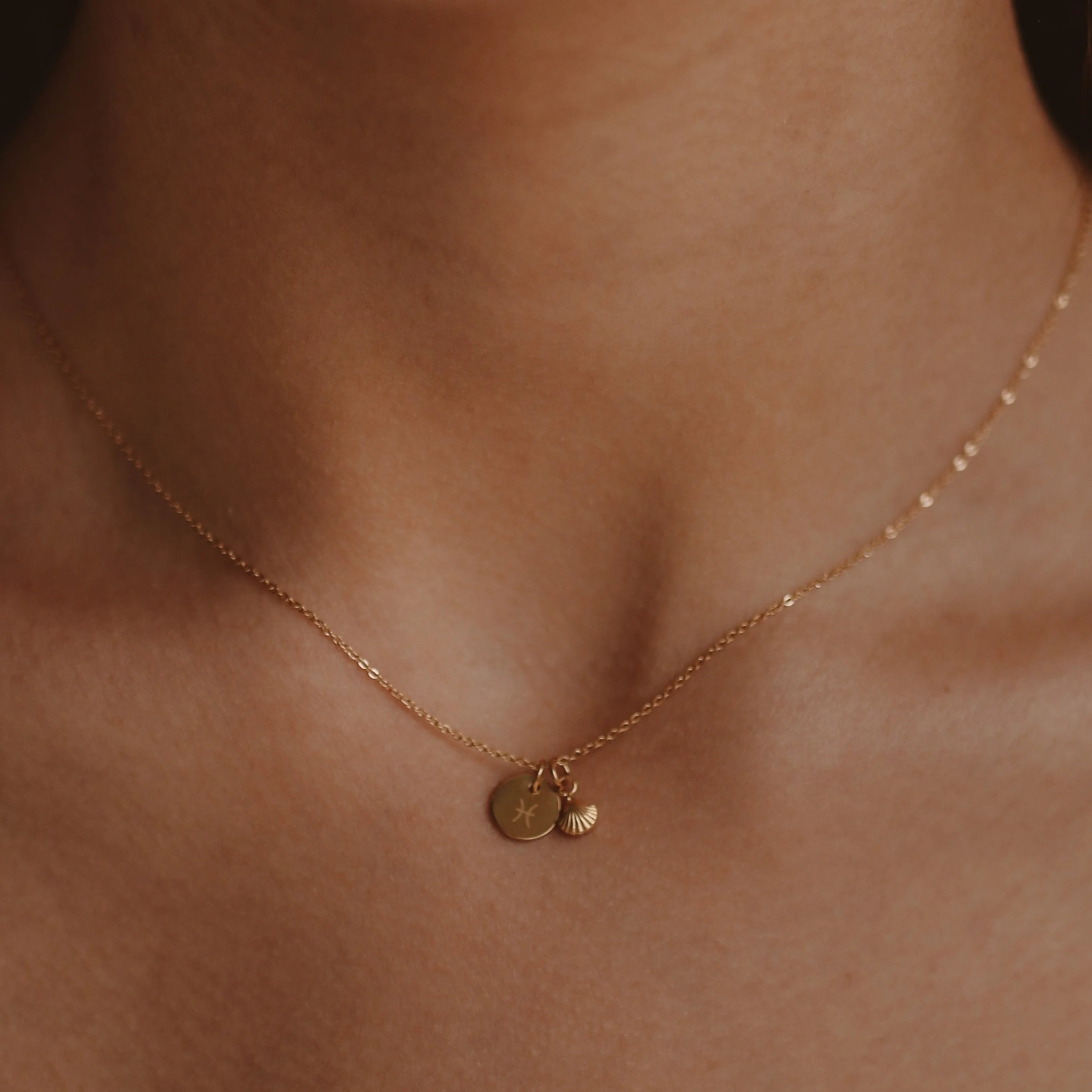 Madelyn - Stainless Steel Engraved Shell Necklace