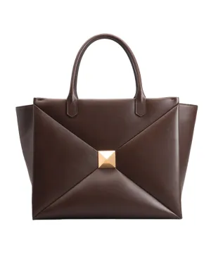 One Stud Large Leather Tote Bag in Fondant