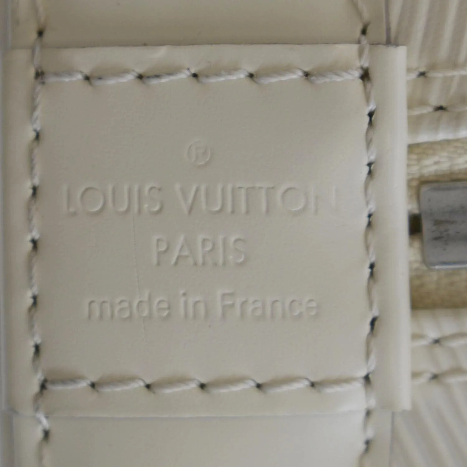 Satchel Bag Massive bargain LOUIS Leather PM Alma VUITTON Epi Ivory Monthly deal