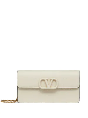 Signature VLogo chain Artistic flair Economical wallet leather