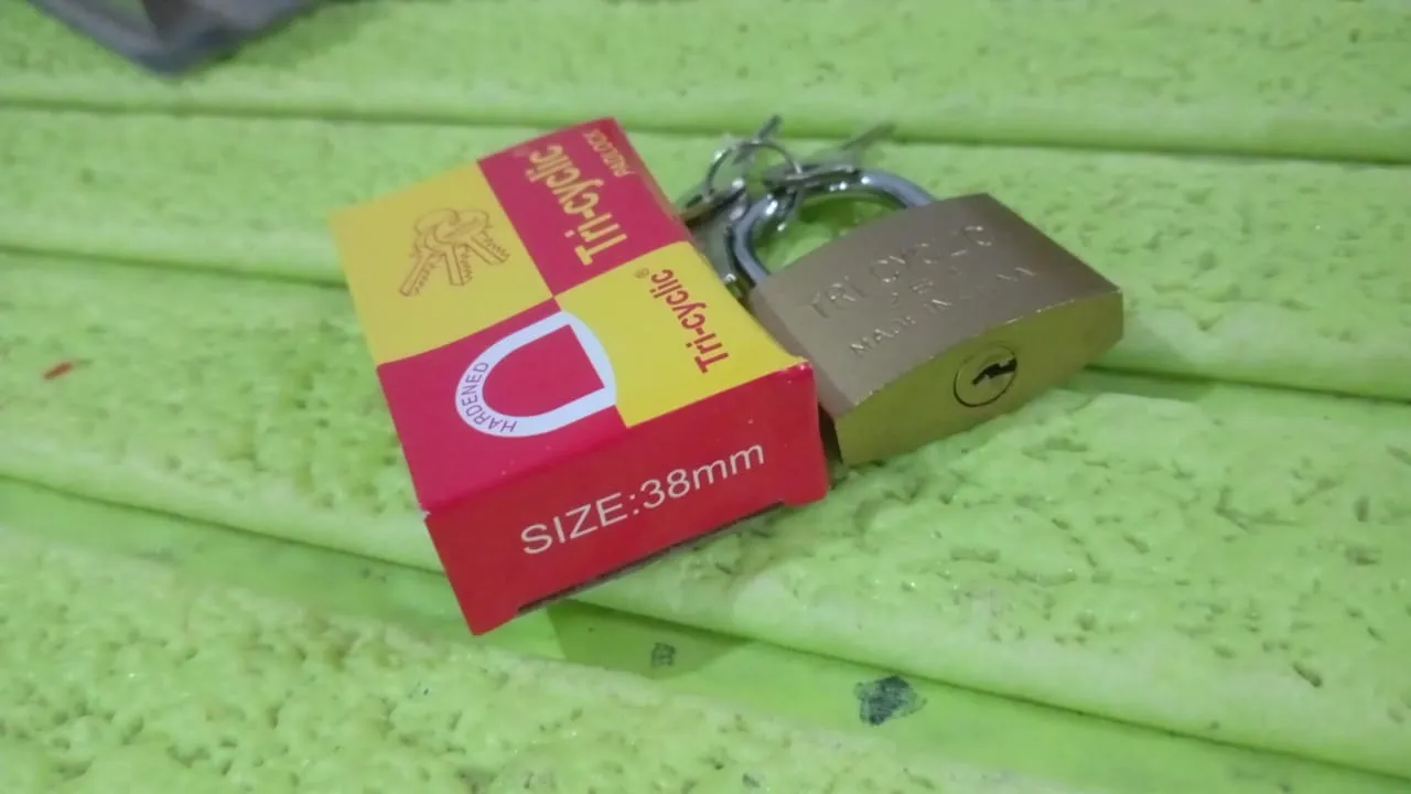 Solid Keys 38 / mm Price-conscious 3 Timeless Padlock Multipurpose Pc) 1