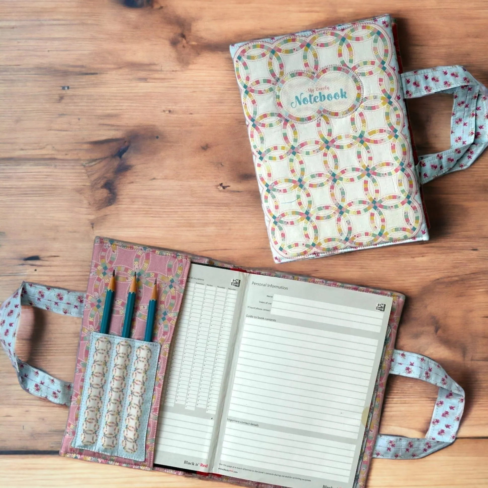 The Book Cover – Double Wedding Ring Quilt Sewing Kit