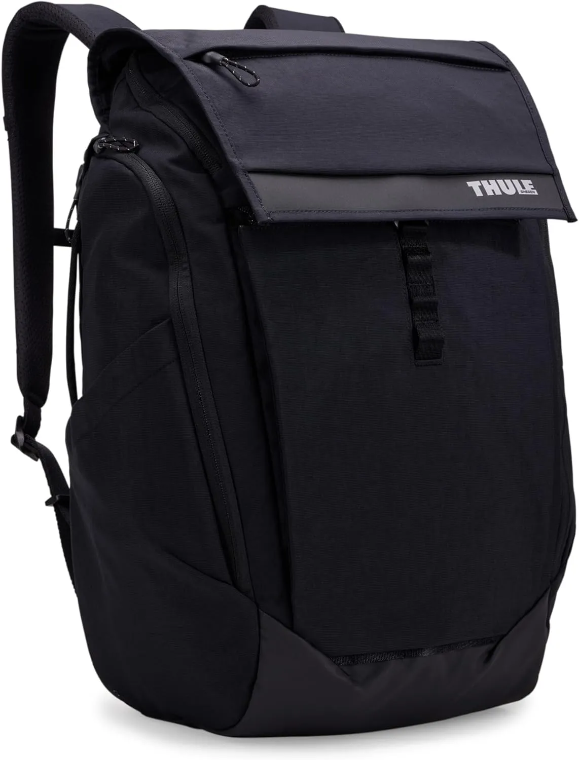 Thule Paramount 27L Backpack - Commuter Backpack - Padded Pocket fits 16" laptops, Black