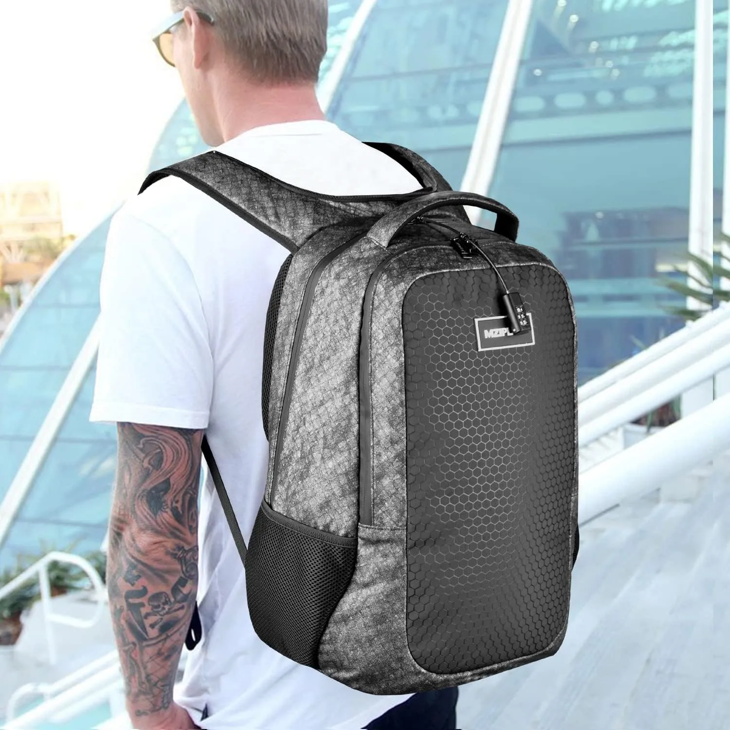 Travel Backpack Bag With Comb Lock & Hoodie-Large Anti Theft Business Laptop Casual Daypack College Travel bags for Men & Women Travel (Camo Grey)