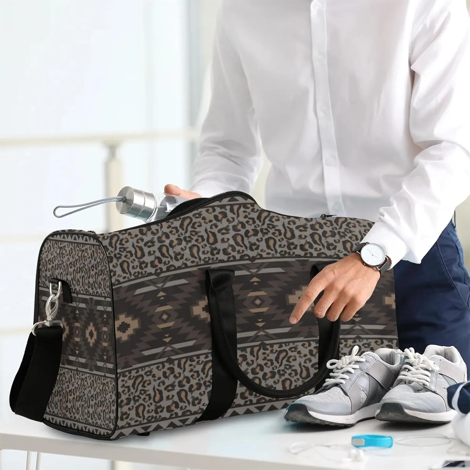 Western Boho Aztec Travel Duffle Bag for Women Men, Carry On Overnight Bag, Weekend Travel Duffel Tote Bags for Trips Sport Hospital